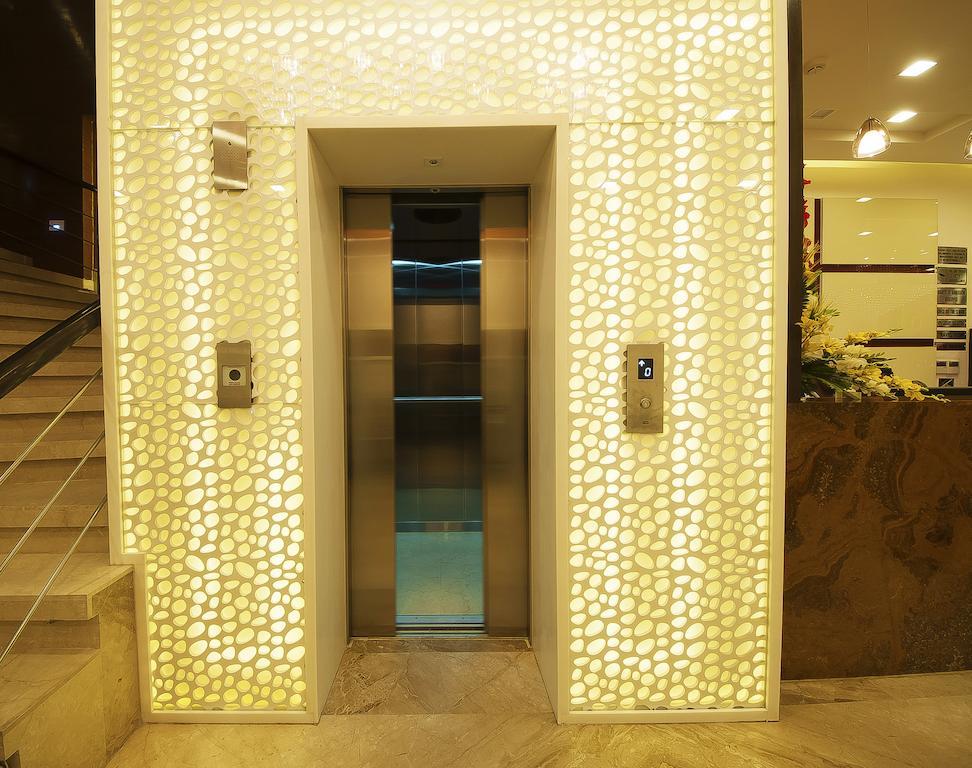 Hotel Taj Princess - Boutique Hotel Делхи Екстериор снимка